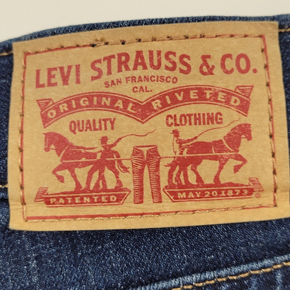 Levi's Classic Straight Jeans Women 12S Dark Blue Excellent 39250-0050 W31 L28 - Picture 8 of 11